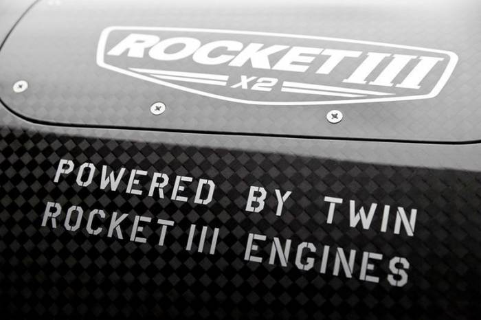 1000-сильный мотоцикл-ракета - Castrol Rocket Triumph