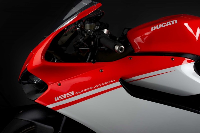 Спортбайк Ducati 1199 Superleggera 2014 (видео, спецификация)