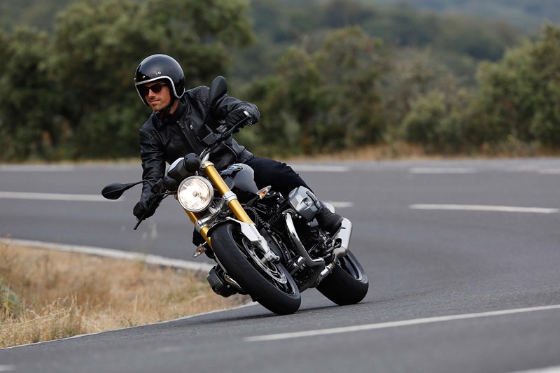 Фотографии мотоцикла BMW R nineT 2014 (170 фото)