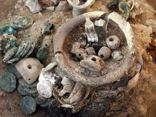 Археологи в Крыму нашли древний клад.