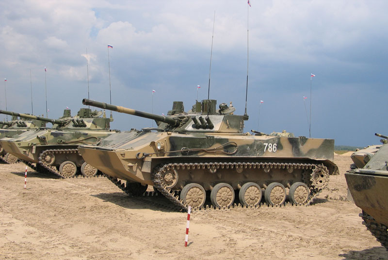 Российские десантники получат в начале 2013 года для испытаний 20 новейших бронемашин