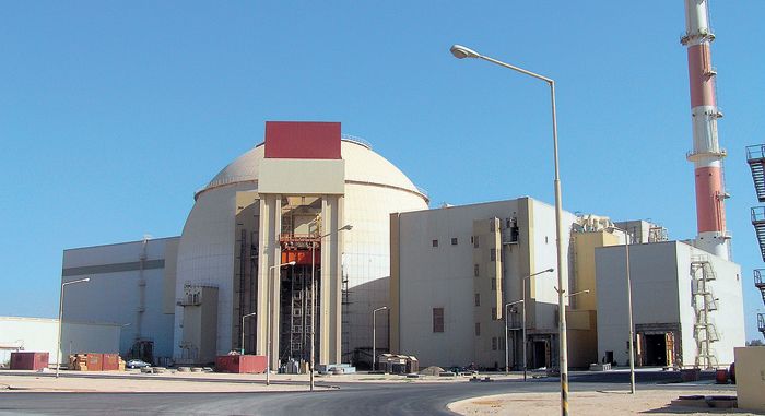 Пуск АЭС в Иране пугает Запад