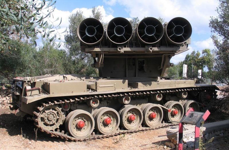 Israeli tracked MLRS "Episkopi» MAR-290 (1970-80gg)