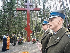 Известный историк Юрий Жуков: Расстрелы в Катыни - сомнения остаются