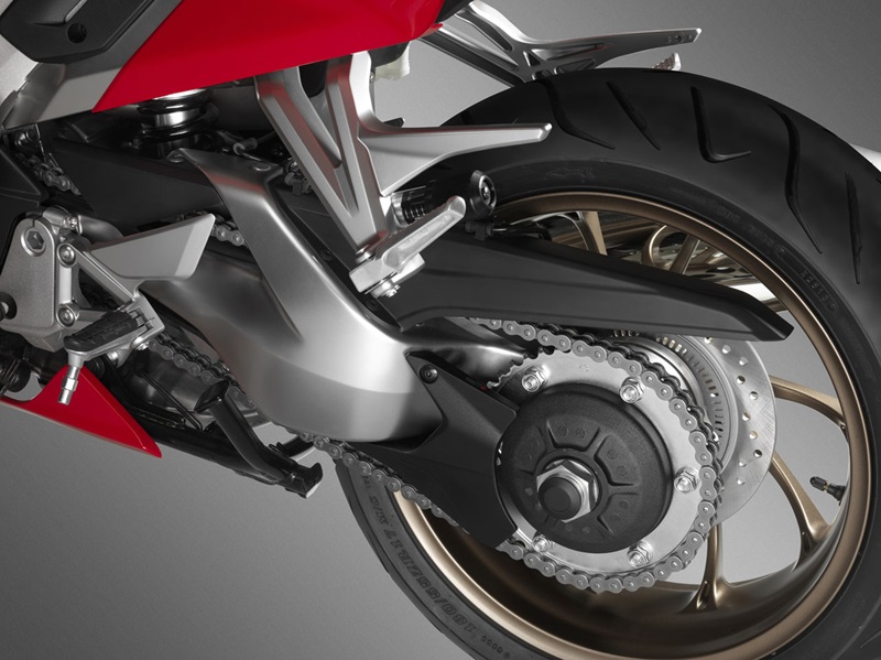 Новый мотоцикл Honda VFR800F 2014