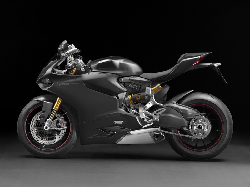 Спортбайк Ducati 1199 Panigale S Dark Stealth 2014