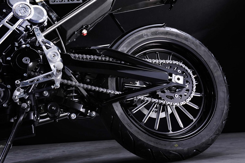 Новый ретро мотоцикл Brough Superior SS100 2014 (53 фото)