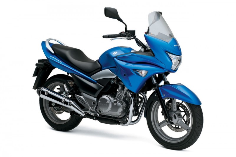 Мотоцикл Suzuki GSR250S 2014