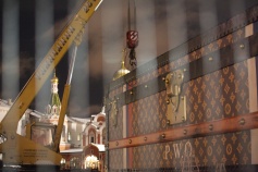 Демонтаж павильона Louis Vuitton на Красной площади временно приостановлен