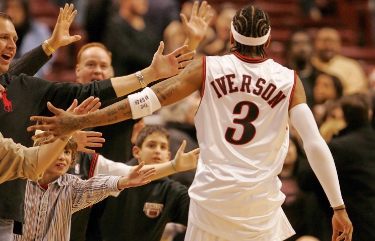 Клуб НБА "Филадельфия" официально выведет из обращения номер Аллена Айверсона
