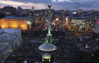 Азаров: оппозиция готовит план захвата парламента Украины