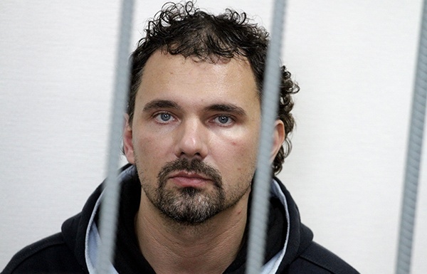 Срок ареста фотографа Лошагина, обвиняемого в убийстве жены-фотомодели, сократили на день