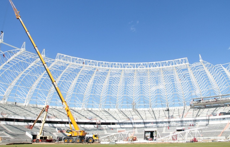Некоторые стадионы ЧМ-2014 в Бразилии будут сданы в эксплуатацию с двухмесячным опозданием