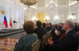 Путин пообещал учесть идеи ОНФ в послании Федеральному собранию