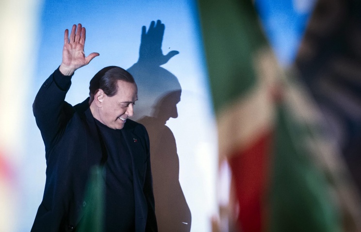Сильвио Берлускони стал одним из главных героев новой книги телеведущего Бруно Веспы