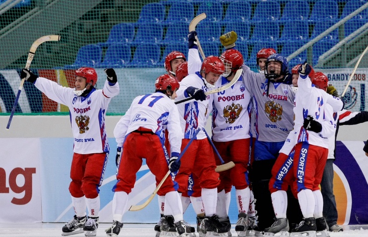 Молодежная сборная России по хоккею с мячом выиграла чемпионат мира