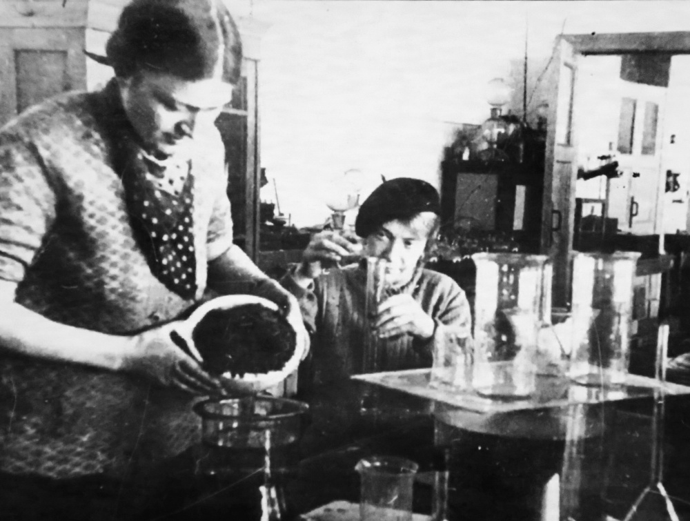 Ленинград, 14 декабря 1943: Разработаны заменители лекарств и новые методики лечения