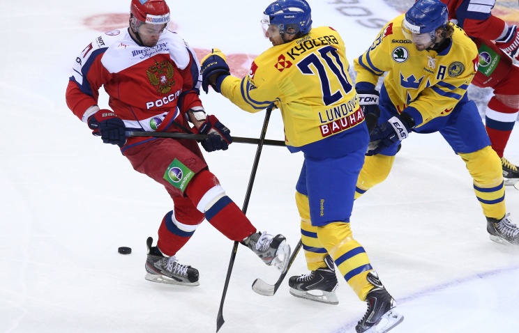 Юрзинов: российские хоккеисты оказались готовы к борьбе и сумели навязать шведам свою игру