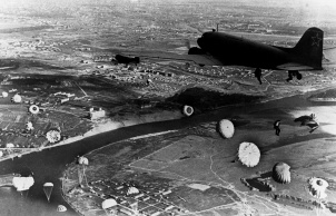 Ленинград, 21 декабря 1943: Советские летчики наносят удары в глубине немецкой обороны