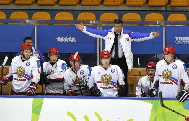 Тренер: российским хоккеистам на Универсиаде было по силам занять первое место