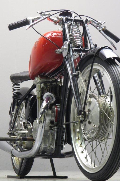 Спортивный мотоцикл CM 250 1935