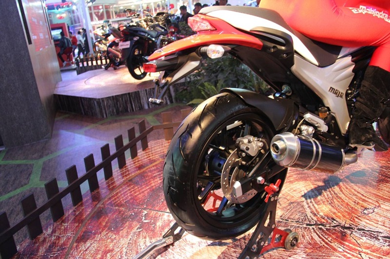 Новый мотоцикл Mahindra Mojo 300 2014