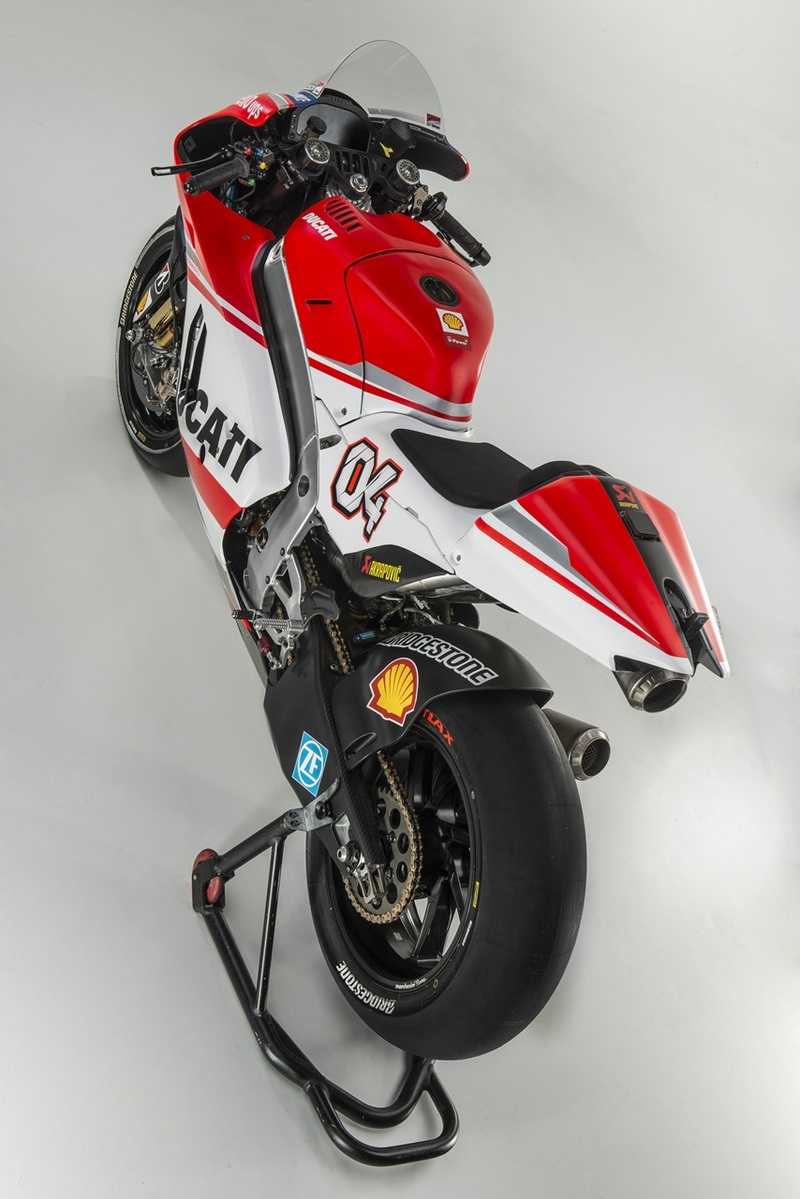 Команда Ducati представила прототип Ducati Desmosedici GP14