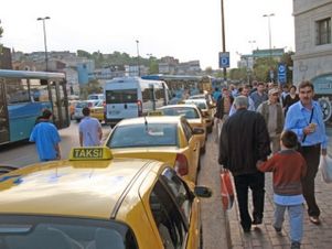 Рейтинг городов, в которых таксисты чаще всего обманывают туристов