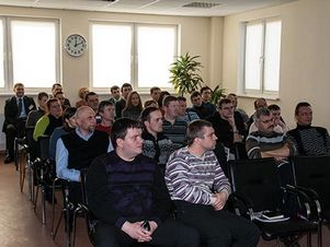VEKA Rus провела технический семинар для производителей СПК в Азербайджане