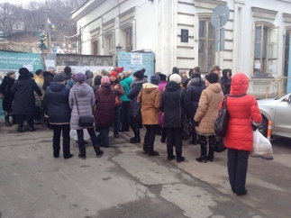 За февраль свои дома покинули свыше 11 тысяч жителей Донбасса