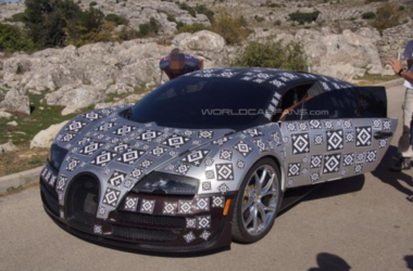 Наследник Bugatti Veyron разгонится до 100 км/ч за две секунды