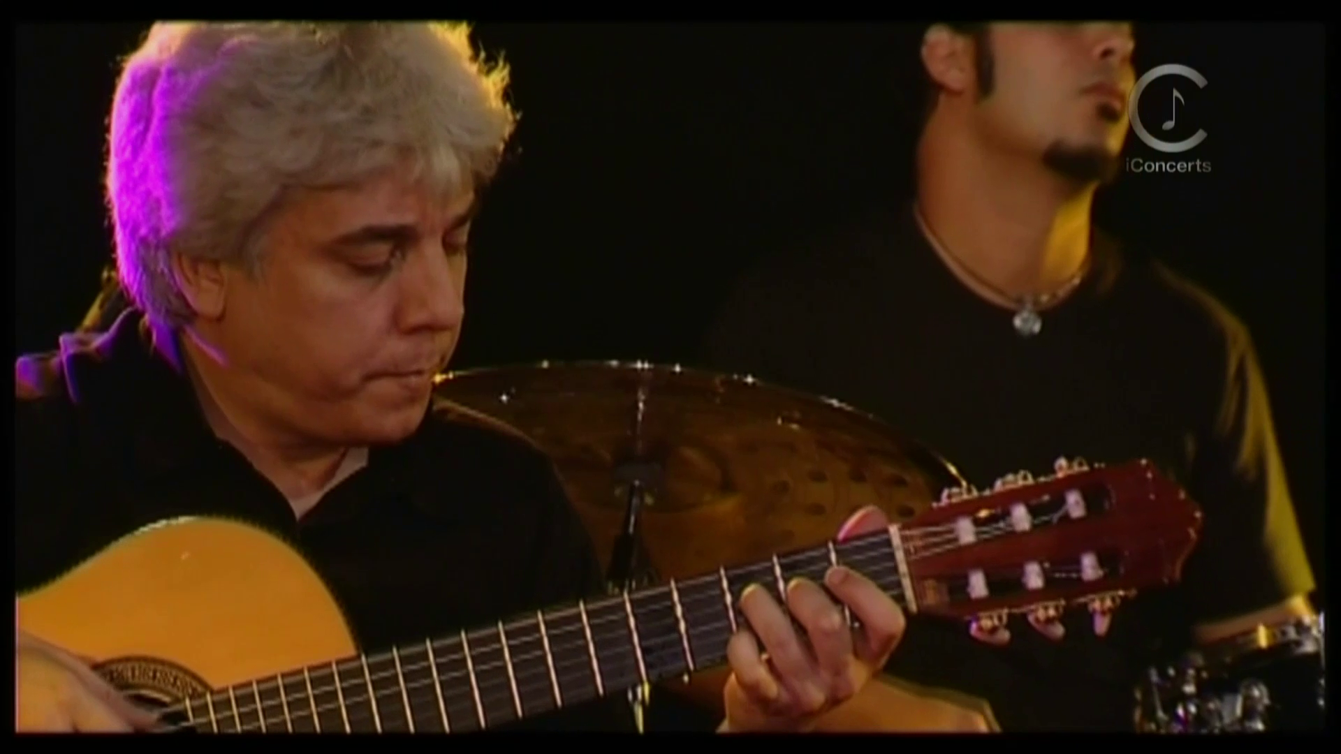 2004 Quarteto Morelenbaum - Plays The Music Of Antonio Carlos Jobim, Live in Paris [HDTV 1080p] 4
